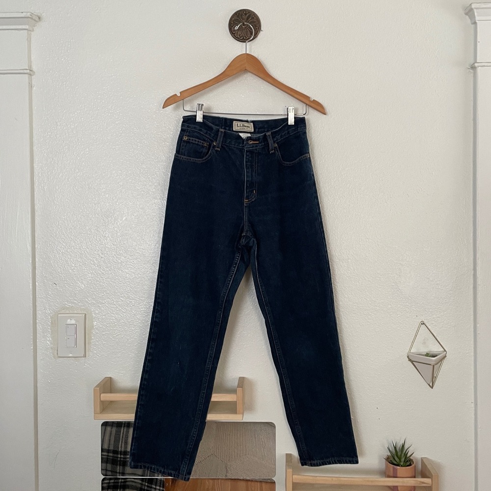 LL Bean Classic Fit Jeans Womens 8 Pet Indigo Blue High Rise Straight Leg Denim